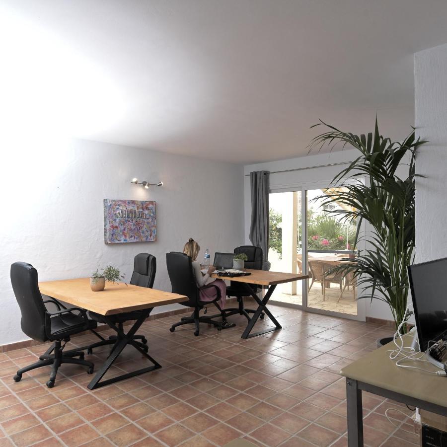 Hostel Los Amigos Yoga & Wellness La Mareta Kültér fotó
